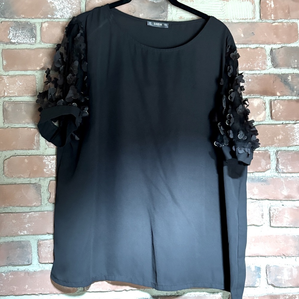 1XL Black SHEIN Blouse, Flowery Sleeves